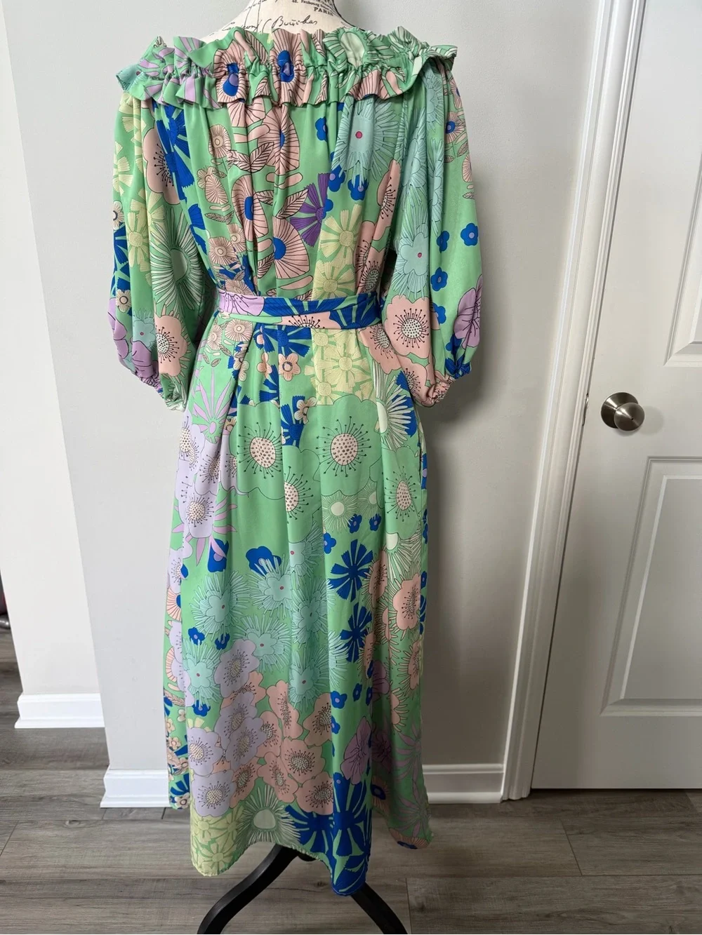 Anthropologie Oopscool Off-Shoulder Floral Midi Dress in Mint and Blue size S - Picture 6 of 10